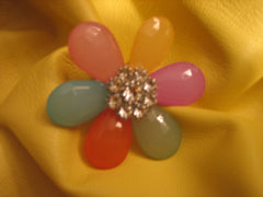 Glass  stretchable multi color flower ring